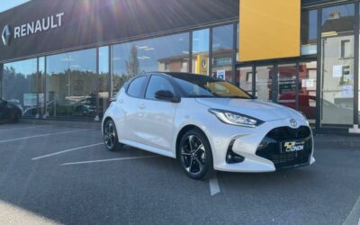 TOYOTA Yaris 130h Première 5p MC24