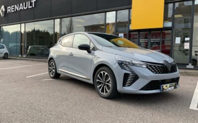 RENAULT Clio 1.6 E-Tech 145ch full hybrid Techno – 25b